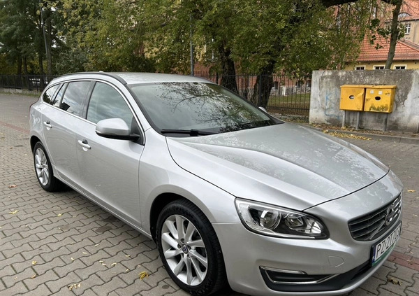 Volvo V60 cena 53900 przebieg: 163000, rok produkcji 2016 z Lipno małe 232